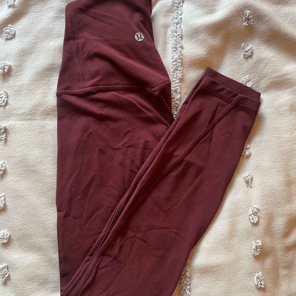 Lululemon Instill 25”